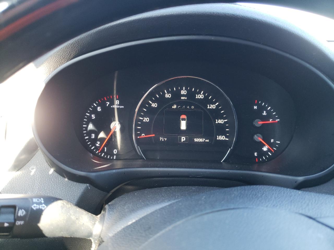 Photo 8 from auction – 2016 KIA SORENTO SX with VIN 5XYPKDA51GG083758