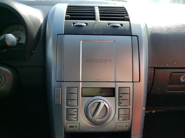 Photo 9 from auction – 2005 TOYOTA SCION TC with VIN JTKDE177250050877