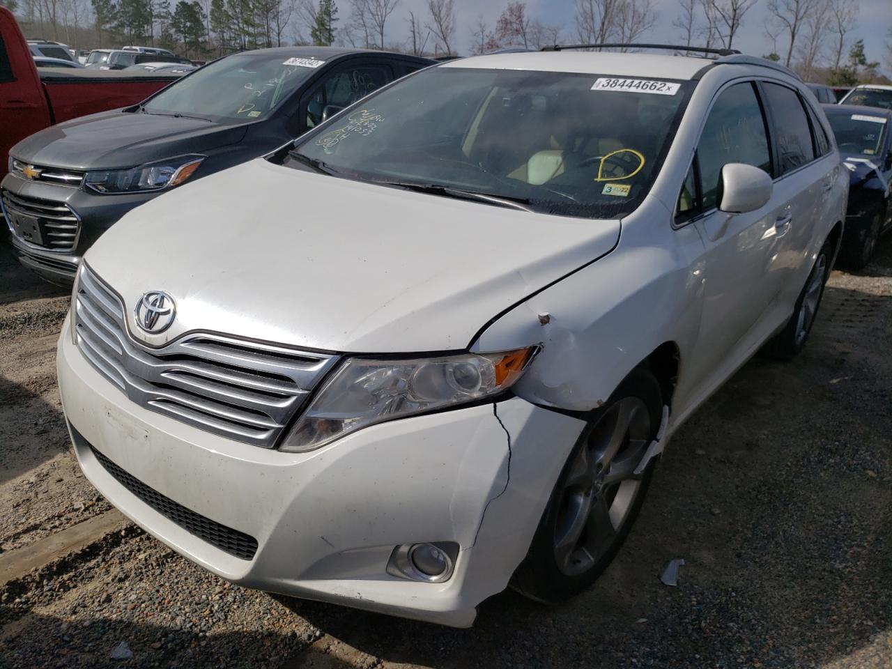Photo 2 from auction – 2009 TOYOTA VENZA with VIN 4T3BK11A69U009374