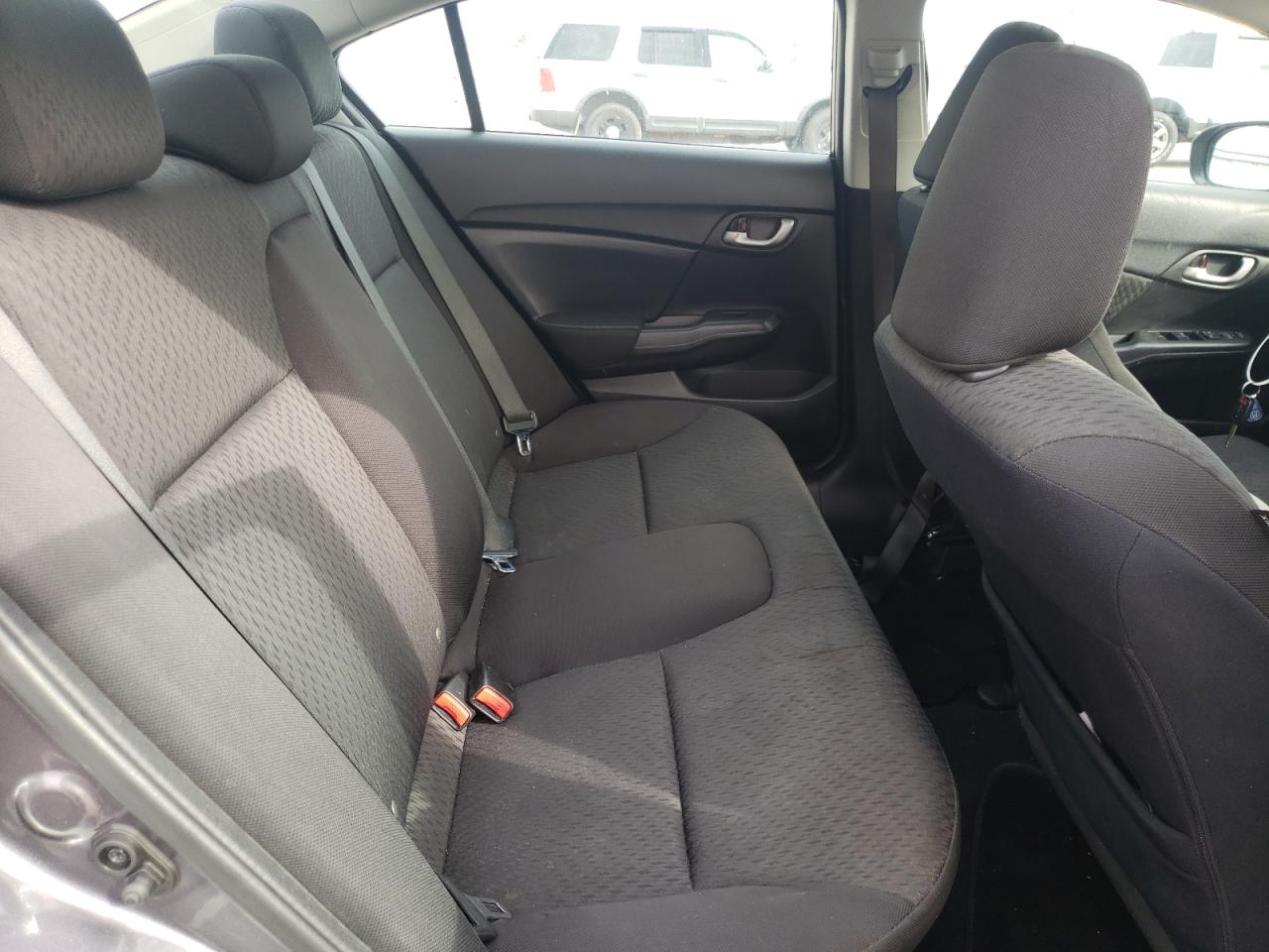 Photo 6 from auction – 2015 HONDA CIVIC LX with VIN 19XFB2F54FE232538