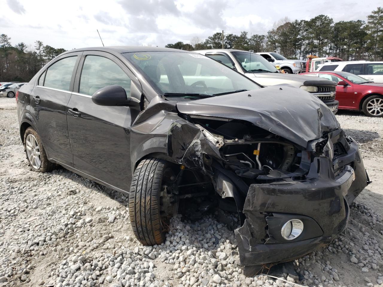 CHEVROLET SONIC LT 2015 with VIN 1G1JC5SH2F4175646 - Photo from auction
