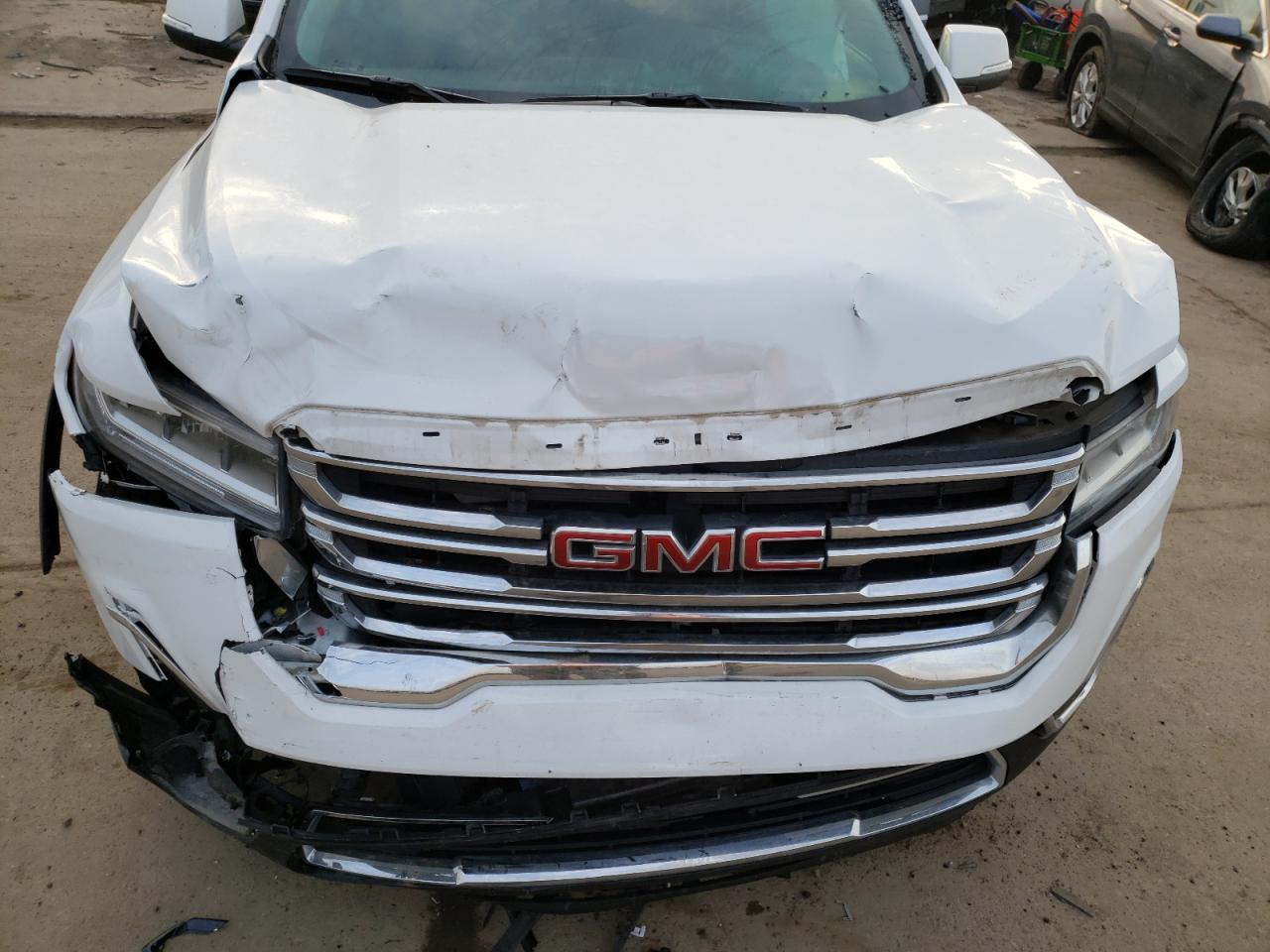 Photo 7 from auction – 2020 GMC ACADIA SLE with VIN 1GKKNKLS8LZ163583