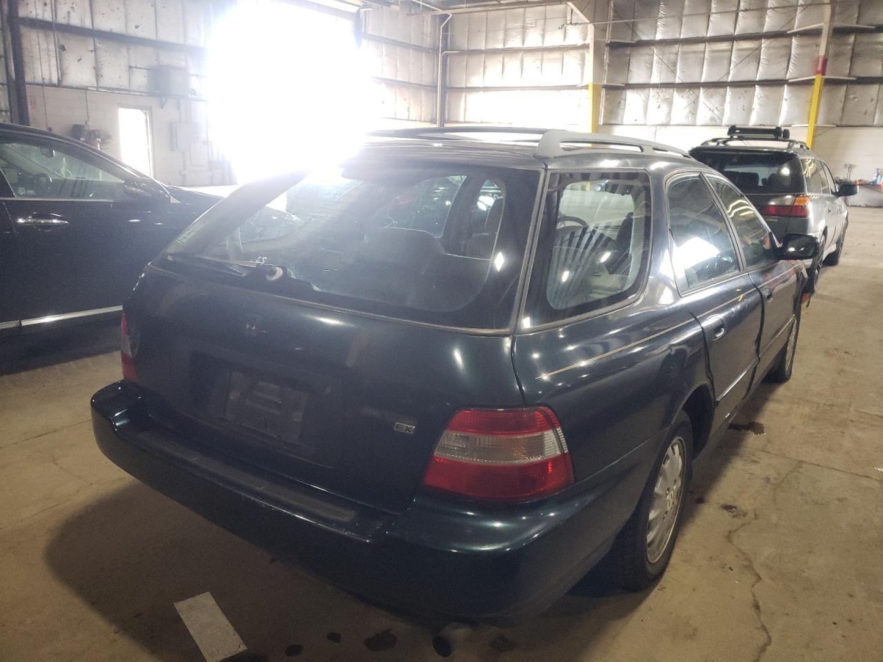 Photo 4 from auction – 1996 HONDA ACCORD EX with VIN 1HGCE189XTA008016
