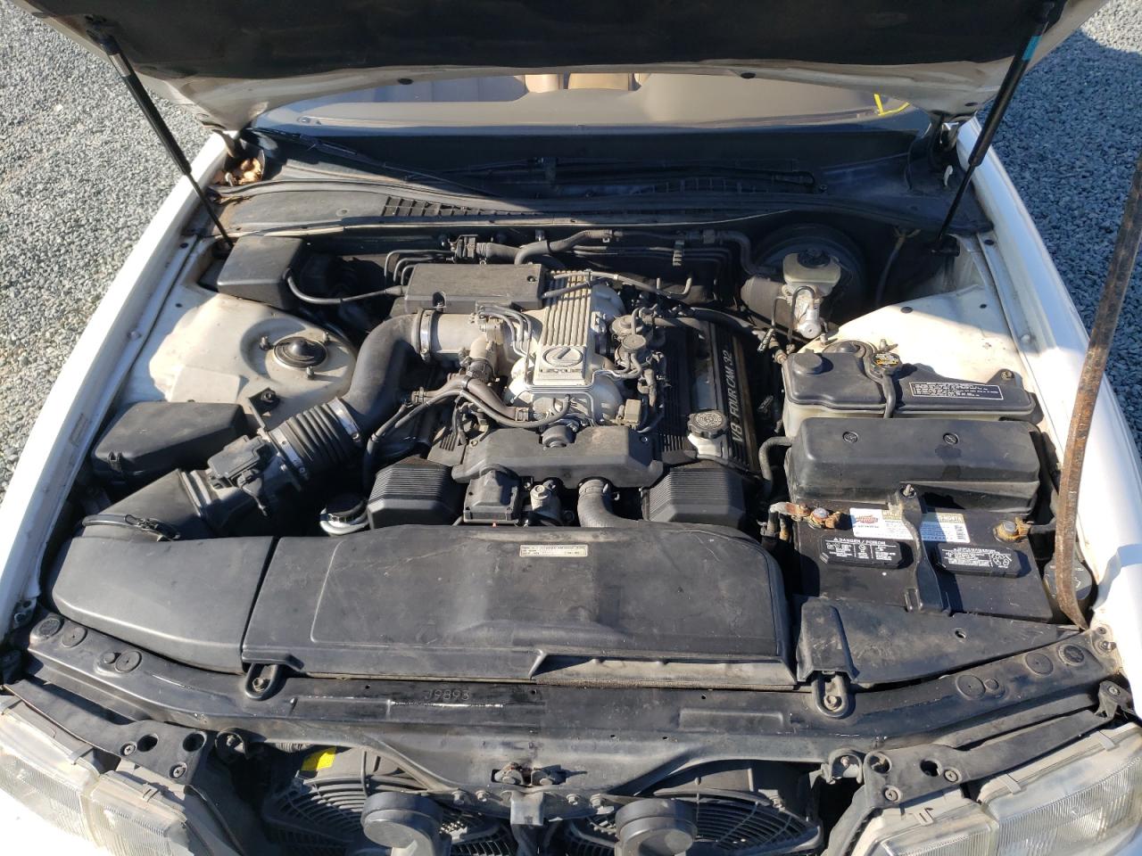 Photo 7 from auction – 1990 LEXUS LS 400 with VIN JT8UF11EXL0045451