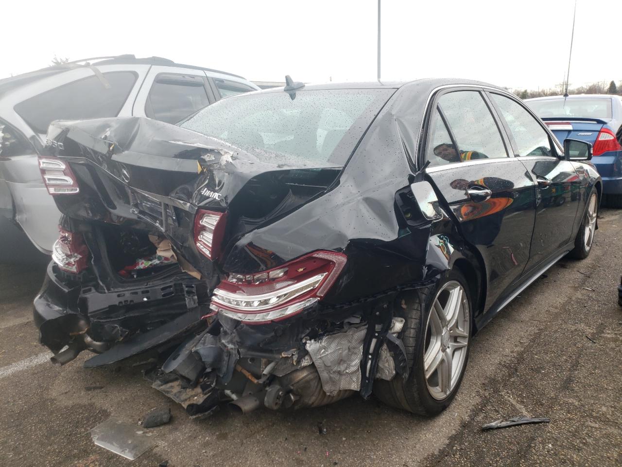 Photo 4 from auction – 2014 MERCEDES-BENZ E 350 4MAT with VIN WDDHF8JB7EA818266