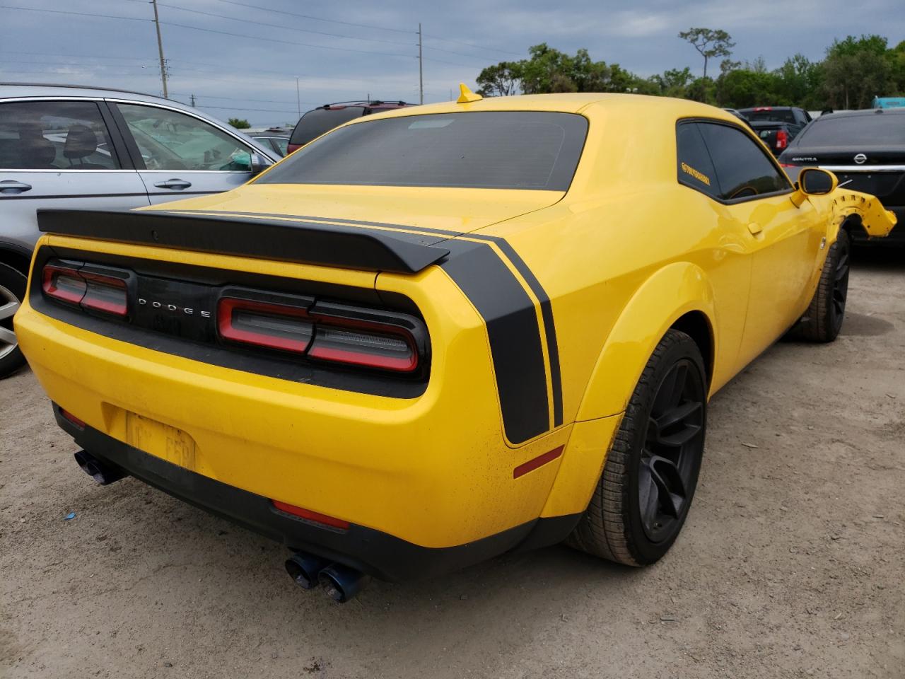 Photo 4 from auction – 2019 DODGE CHALLENGER with VIN 2C3CDZFJ2KH500282