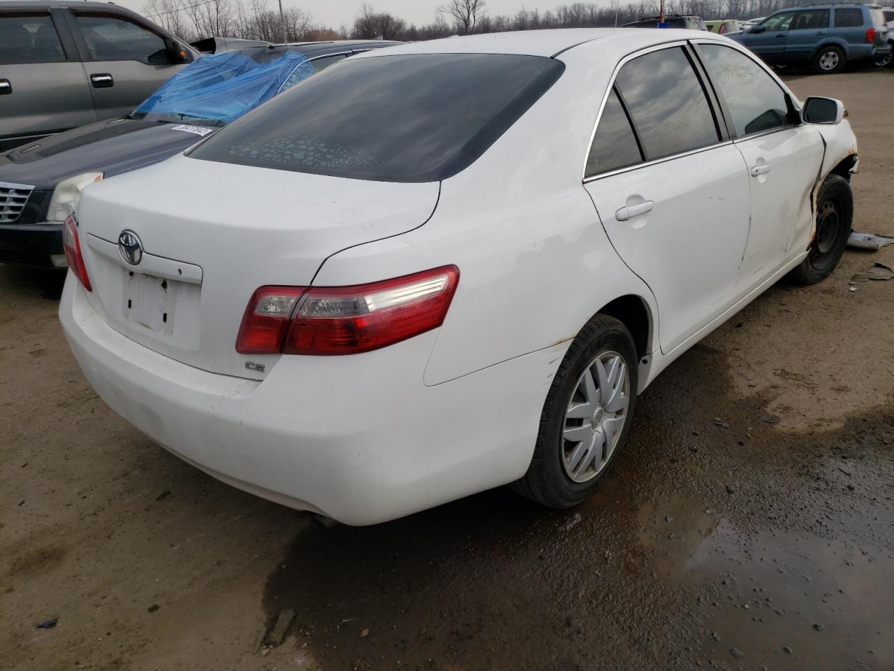 Photo 4 from auction – 2007 TOYOTA CAMRY CE with VIN 4T1BE46K17U667992