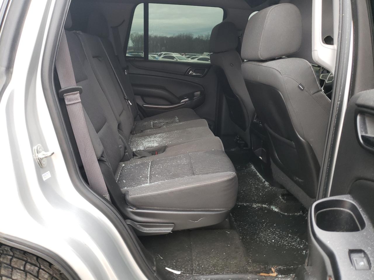Photo 6 from auction – 2015 GMC YUKON SLE with VIN 1GKS1AKC2FR118076