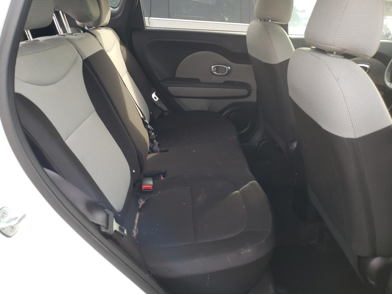Photo 6 from auction – 2019 KIA SOUL with VIN KNDJN2A20K7004237