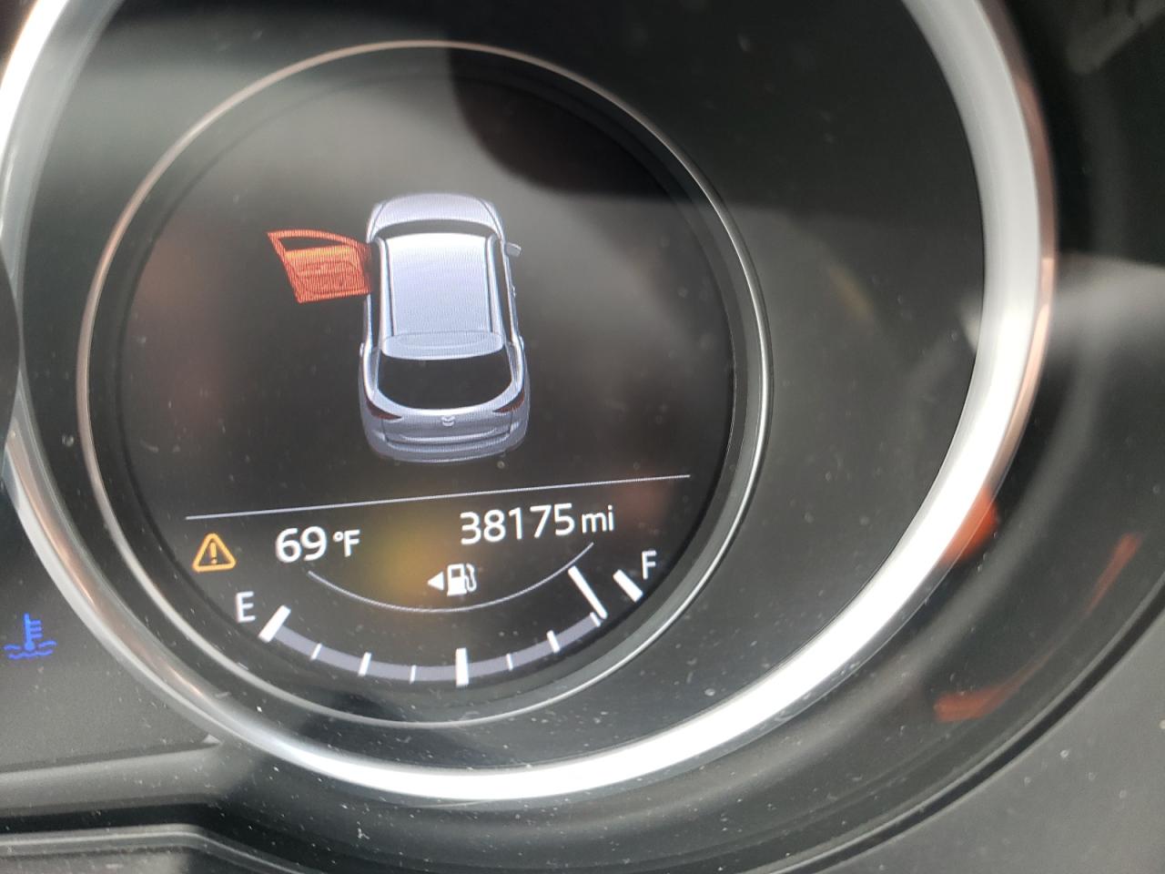 Photo 8 from auction – 2018 MAZDA CX-5 TOURI with VIN JM3KFACM5J0442843
