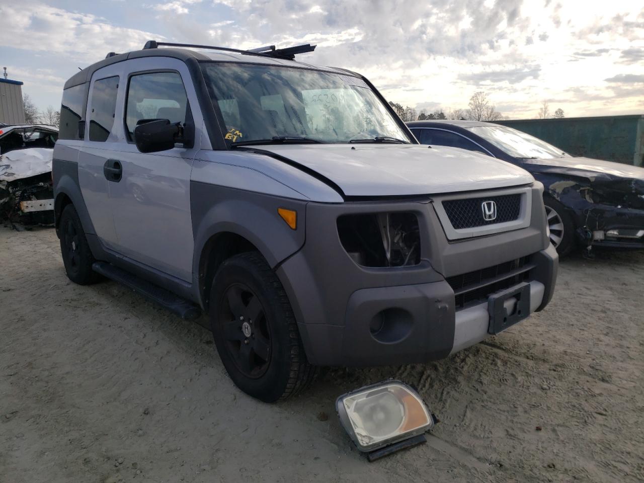 HONDA ELEMENT EX 2003 with VIN 5J6YH28523L017130 - Photo from auction