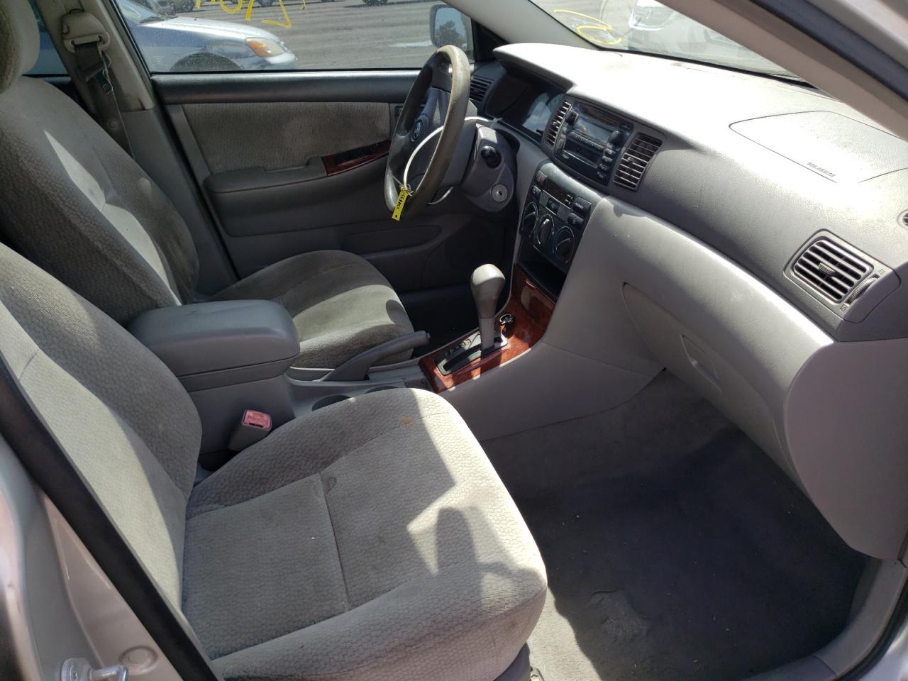 Photo 5 from auction – 2004 TOYOTA COROLLA CE with VIN 1NXBR32E84Z258835