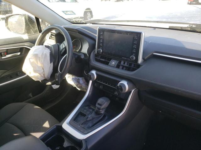 Photo 9 from auction – 2019 TOYOTA RAV4 XLE with VIN JTMW1RFVXKD009069