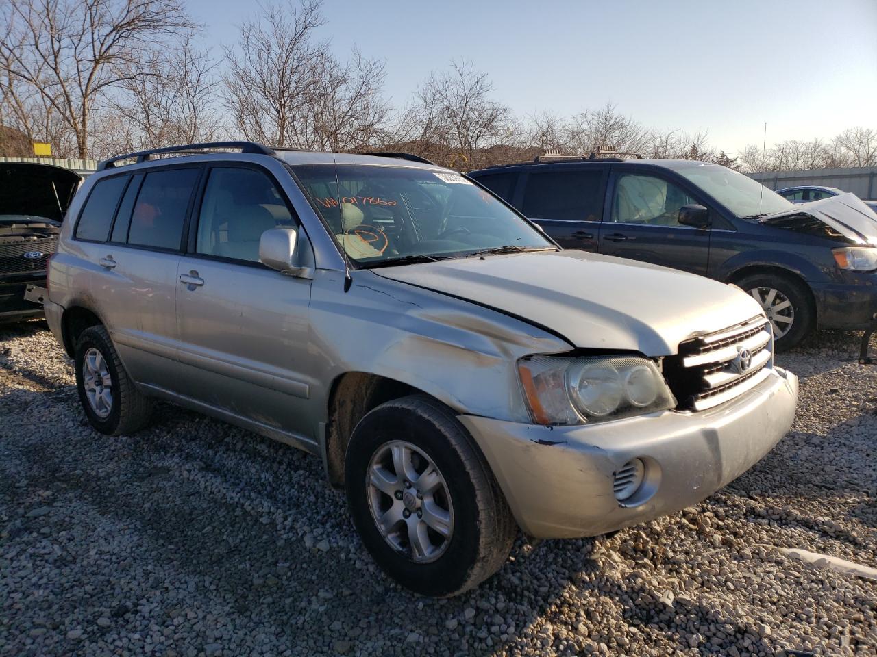 TOYOTA HIGHLANDER 2001 with VIN JTEHF21A310017862 - Photo from auction