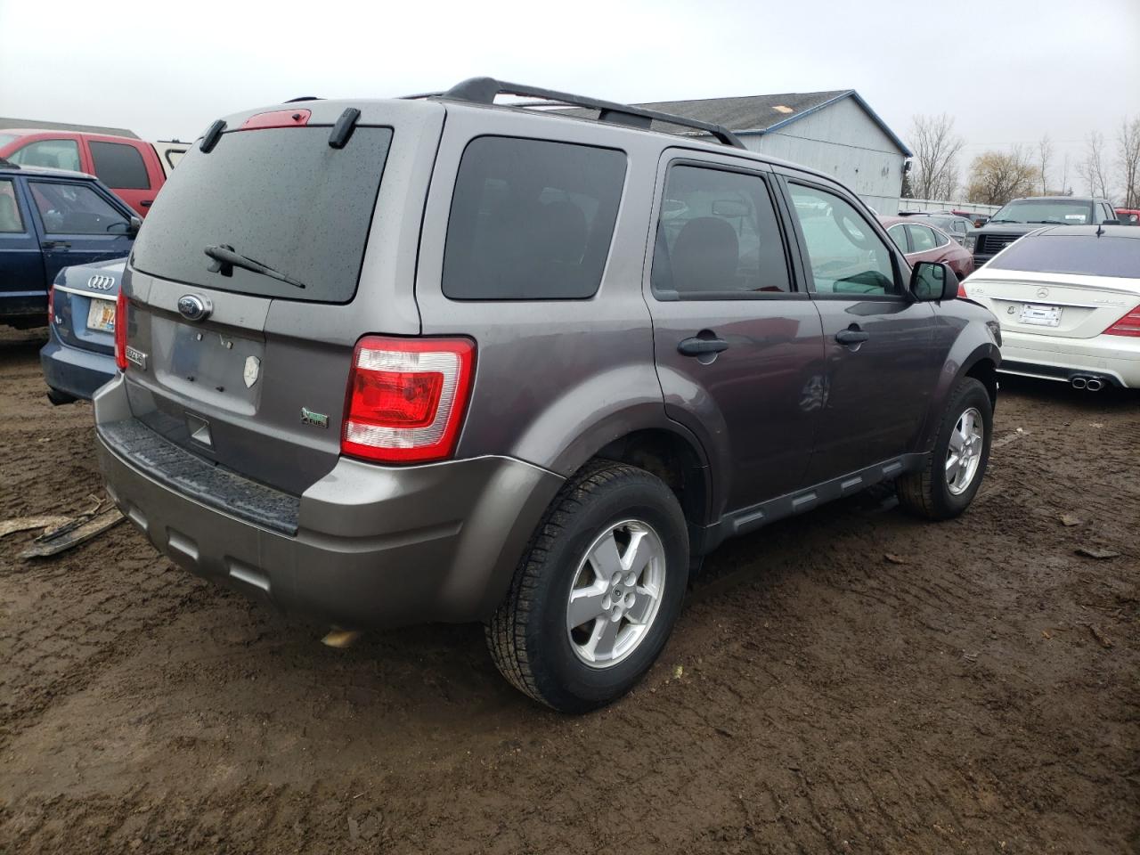 Zdjęcie 4 z aukcji – 2011 FORD ESCAPE XLT z VIN 1FMCU9DG7BKA21119