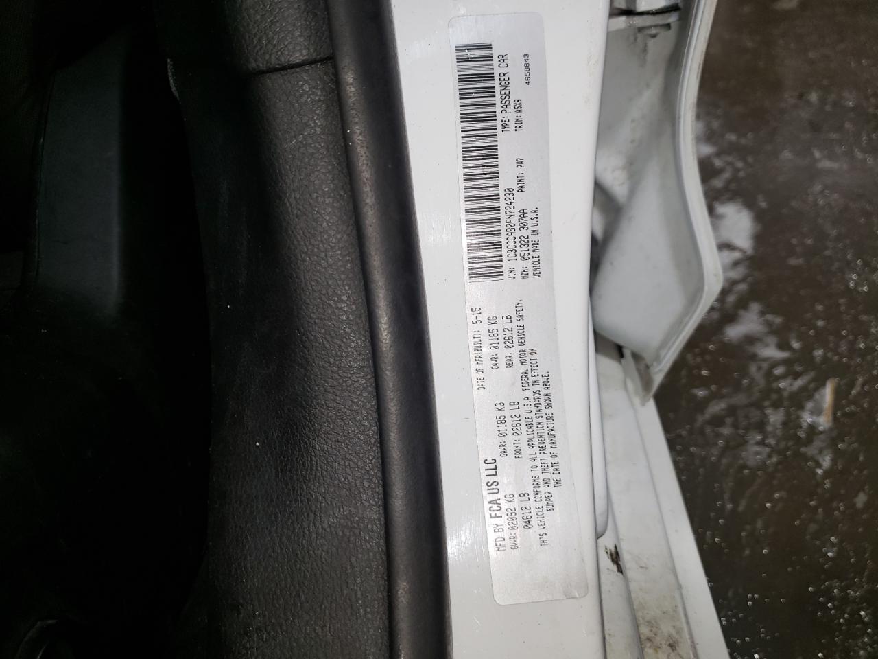 Photo 10 from auction – 2015 CHRYSLER 200 LIMITE with VIN 1C3CCCAB0FN724230