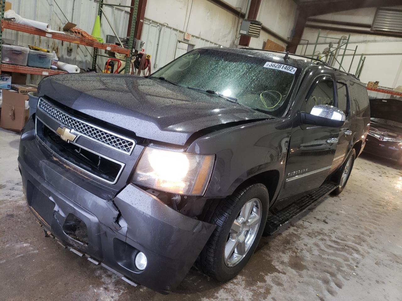 Photo 2 from auction – 2011 CHEVROLET SUBURBAN K with VIN 1GNSKKE38BR248973