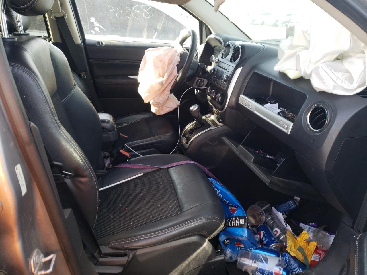Photo 5 from auction – 2016 JEEP COMPASS LA with VIN 1C4NJDEB5GD617398