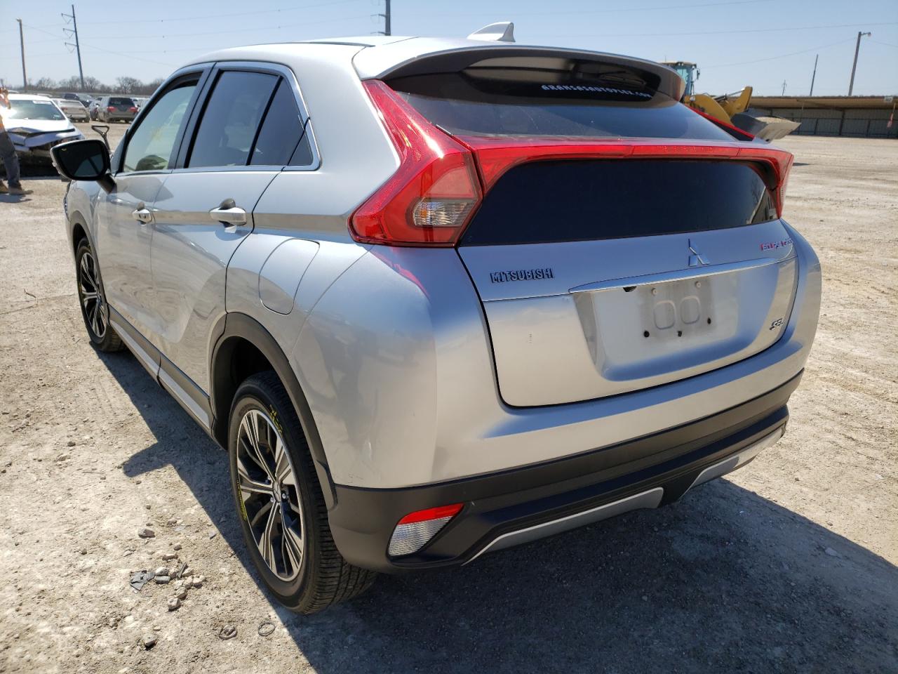 Photo 3 from auction – 2019 MITSUBISHI ECLIPSE CR with VIN JA4AT5AA6KZ022142