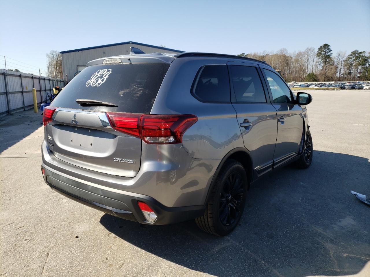 Photo 4 from auction – 2018 MITSUBISHI OUTLANDER with VIN JA4AD3A37JZ018909