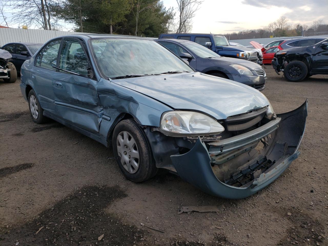 HONDA CIVIC BASE 2000 with VIN 2HGEJ6615YH573538 - Photo from auction