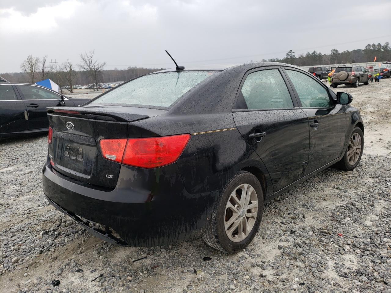 Photo 4 from auction – 2011 KIA FORTE EX with VIN KNAFU4A24B5373406
