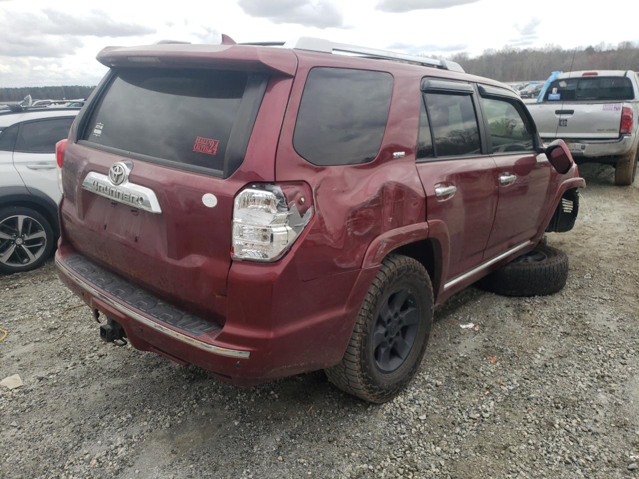 Zdjęcie 4 z aukcji – 2011 TOYOTA 4RUNNER SR z VIN JTEBU5JR1B5034392
