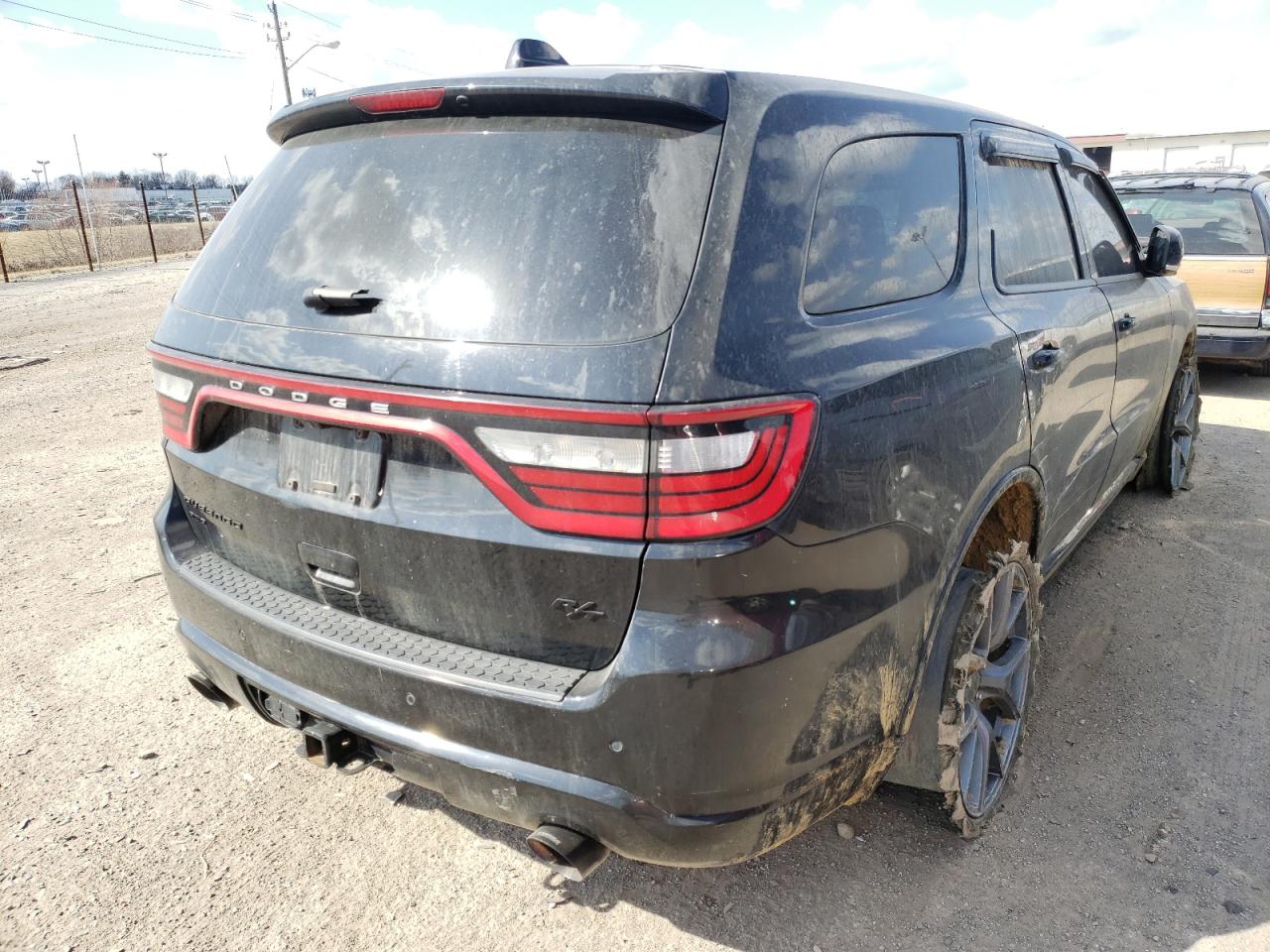 Photo 4 from auction – 2017 DODGE DURANGO R/ with VIN 1C4SDJCT0HC907897