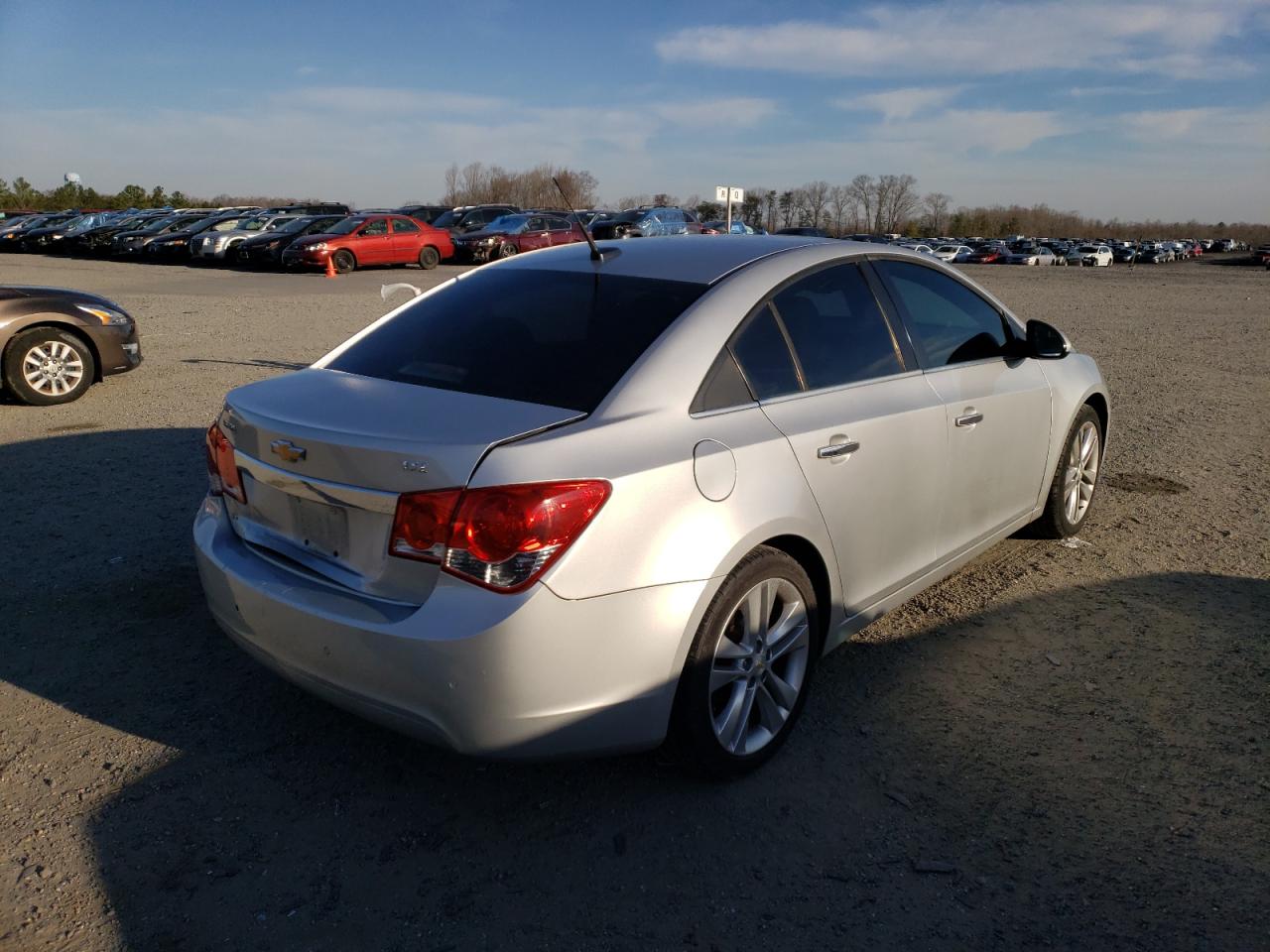 Photo 4 from auction – 2011 CHEVROLET CRUZE with VIN 1G1PH5S97B7124110