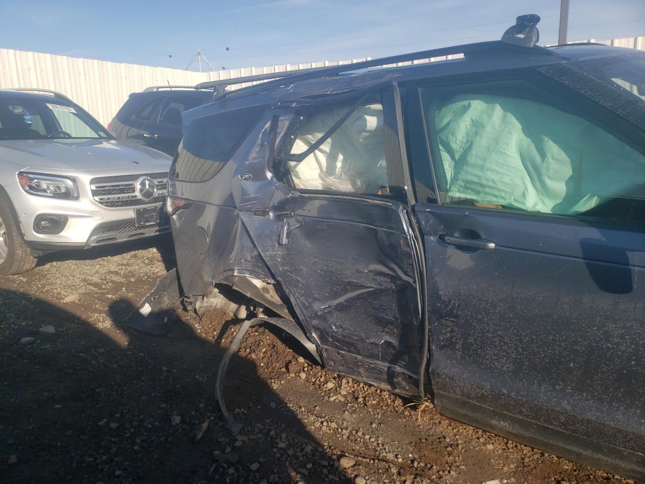 Photo 9 from auction – 2019 LAND ROVER DISCOVERY with VIN SALRR2RV6K2410891
