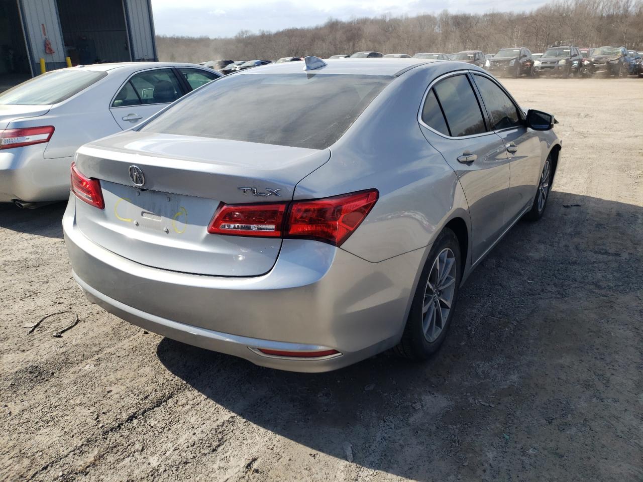 Photo 4 from auction – 2018 ACURA TLX TECH with VIN 19UUB1F53JA003556