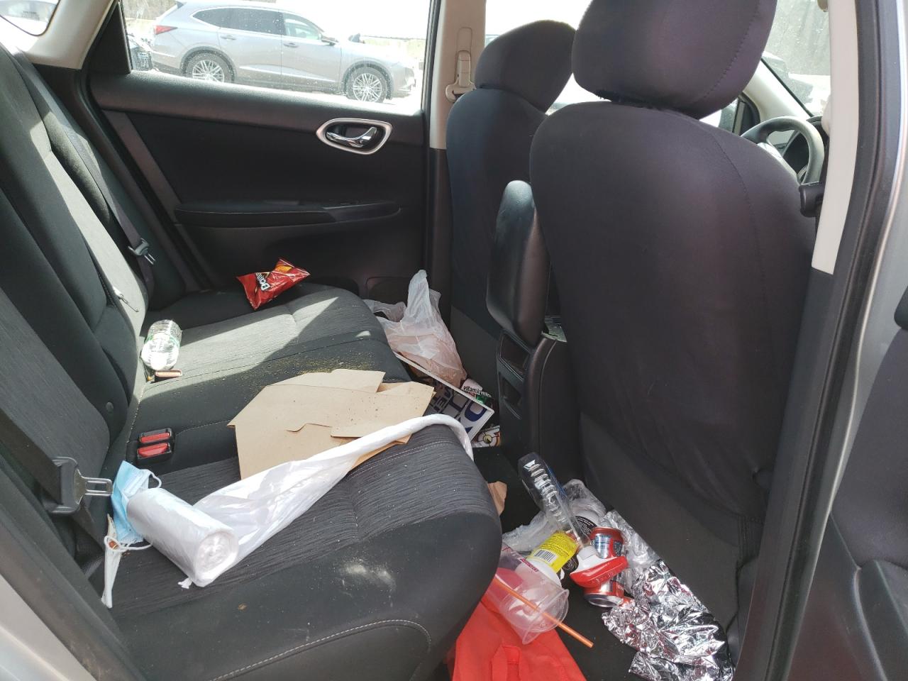Photo 6 from auction – 2014 NISSAN SENTRA S with VIN 3N1AB7AP1EY224817