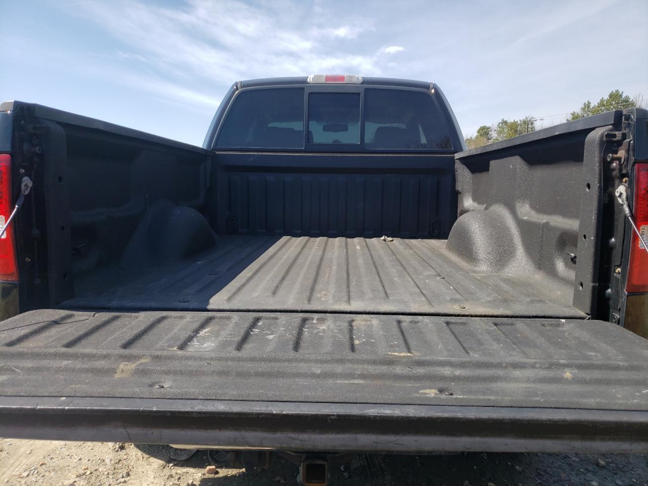 Photo 9 from auction – 2006 FORD F150 with VIN 1FTPX14506NB52300