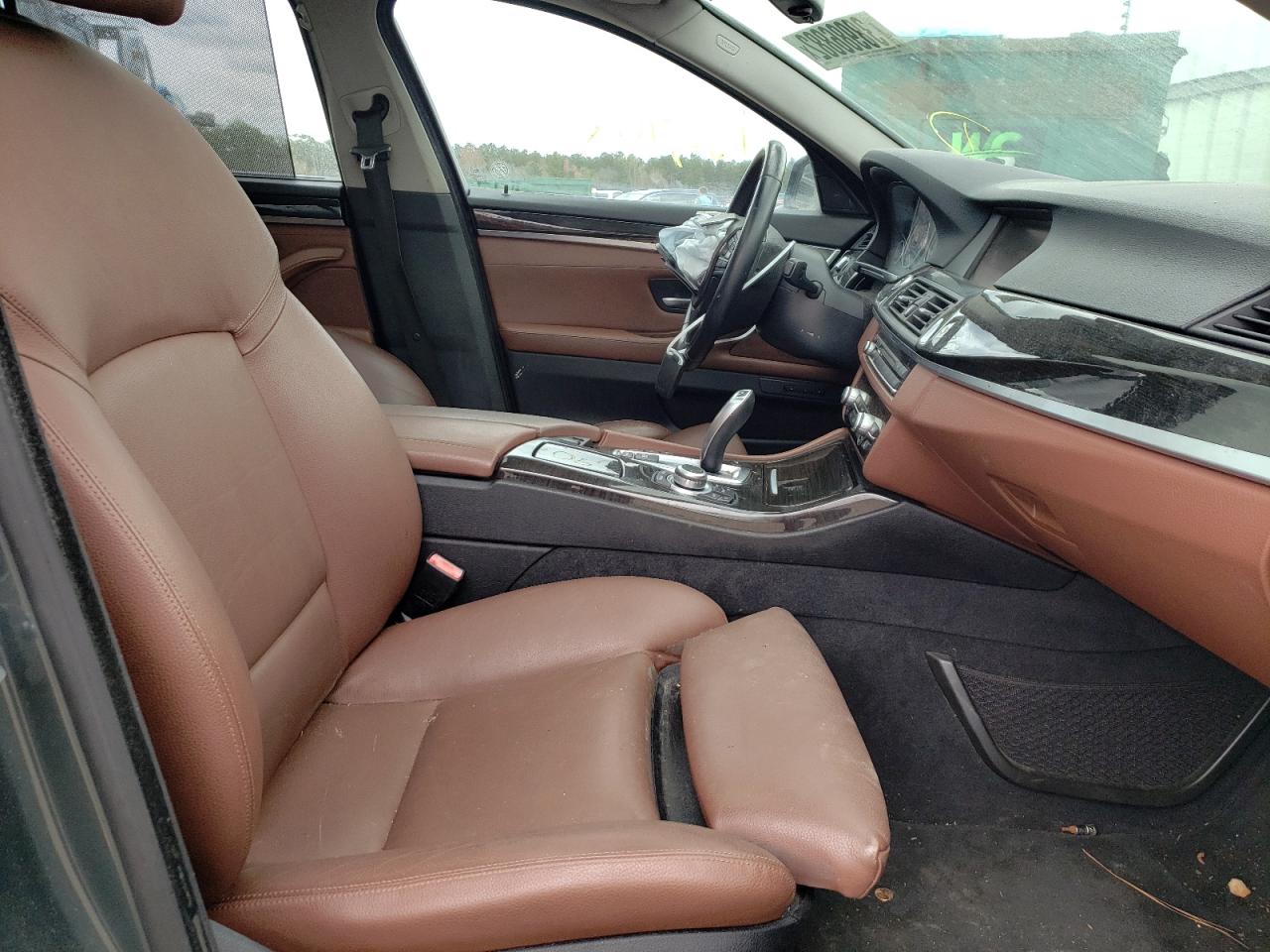 Photo 5 from auction – 2011 BMW 550 XI with VIN WBAFU9C55BC784510