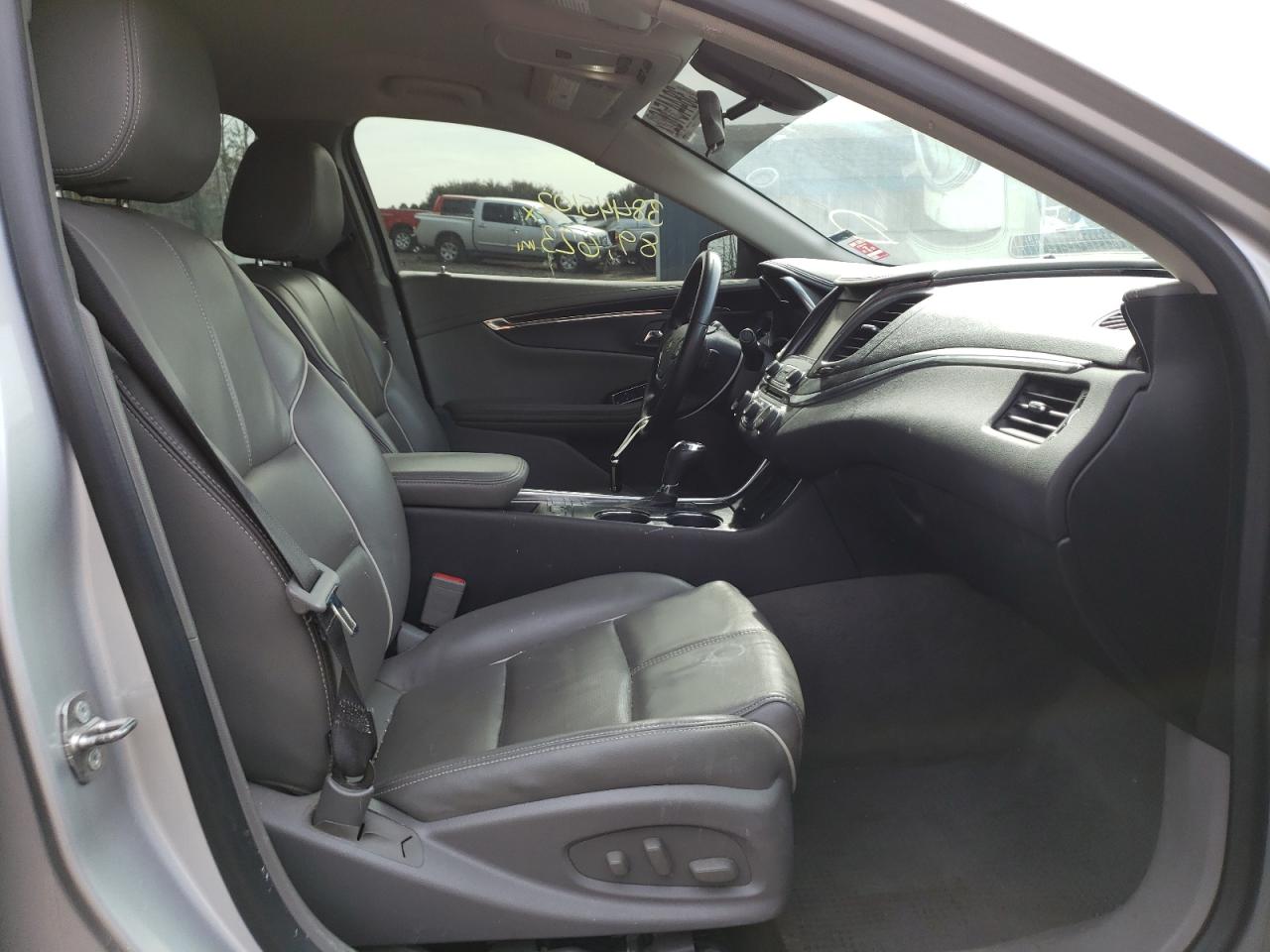 Photo 5 from auction – 2018 CHEVROLET IMPALA PRE with VIN 2G1125S30J9137975