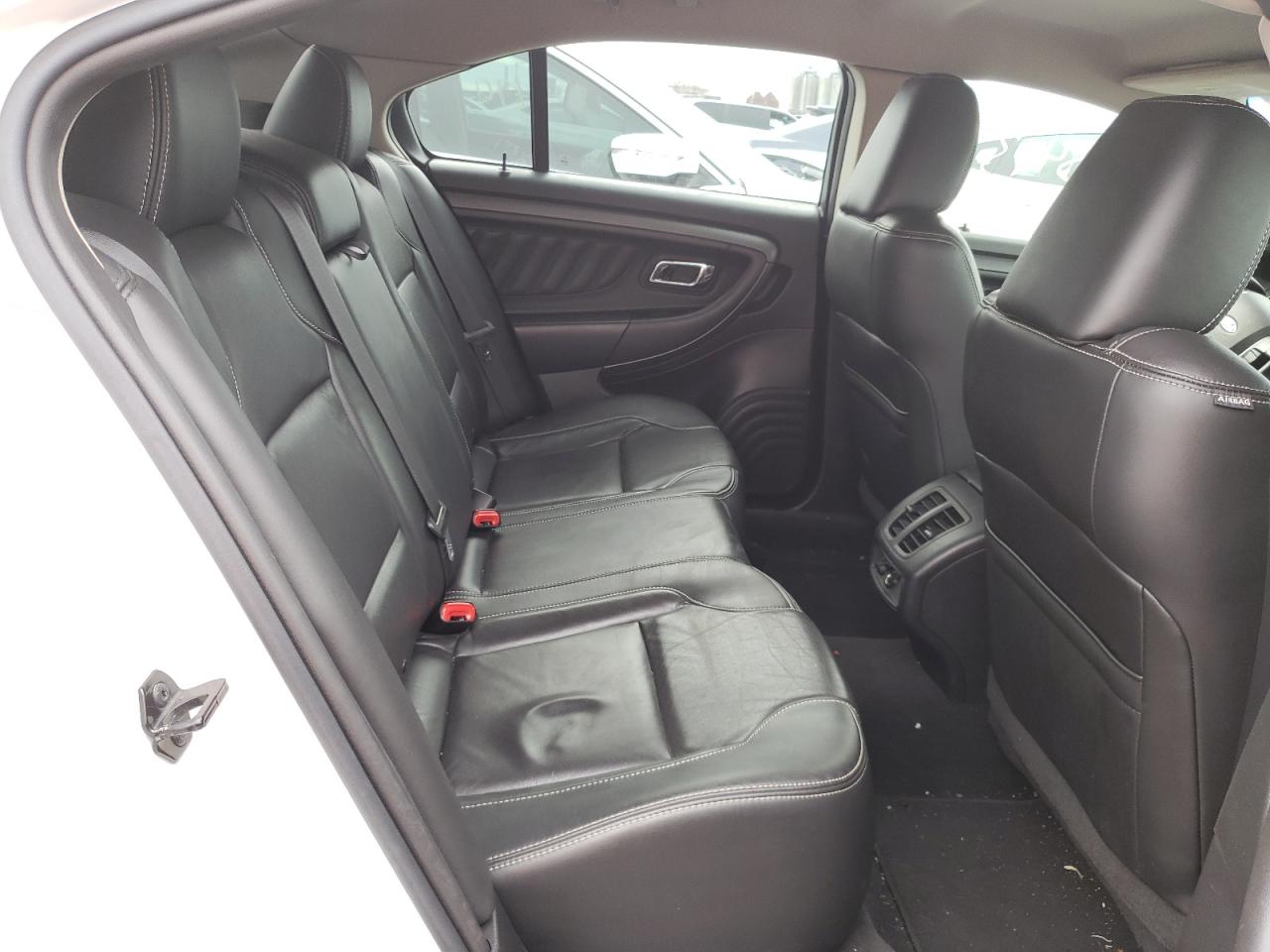 Photo 6 from auction – 2010 FORD TAURUS SEL with VIN 1FAHP2EW7AG143615