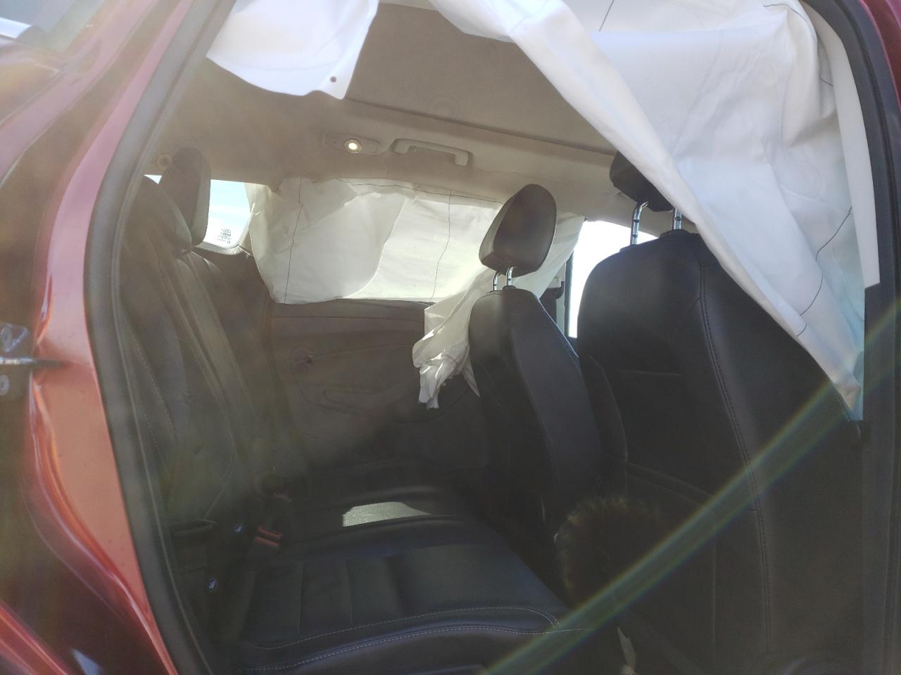 Photo 6 from auction – 2016 FORD ESCAPE SE with VIN 1FMCU9GX1GUB78474