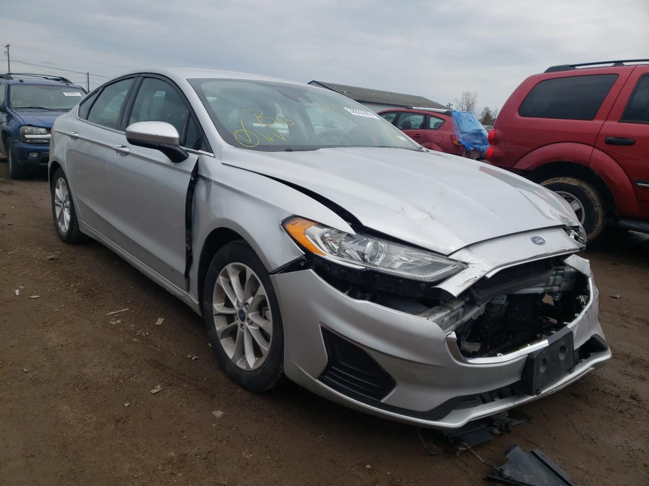 FORD FUSION SE 2019 with VIN 3FA6P0HD7KR248526 - Photo from auction