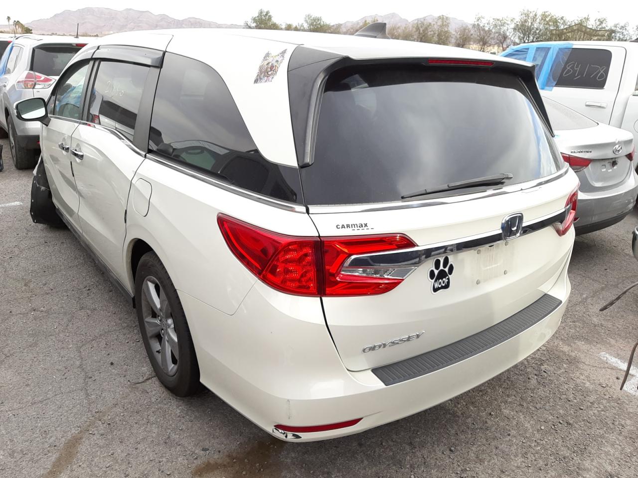 Photo 3 from auction – 2018 HONDA ODYSSEY EX with VIN 5FNRL6H73JB086670