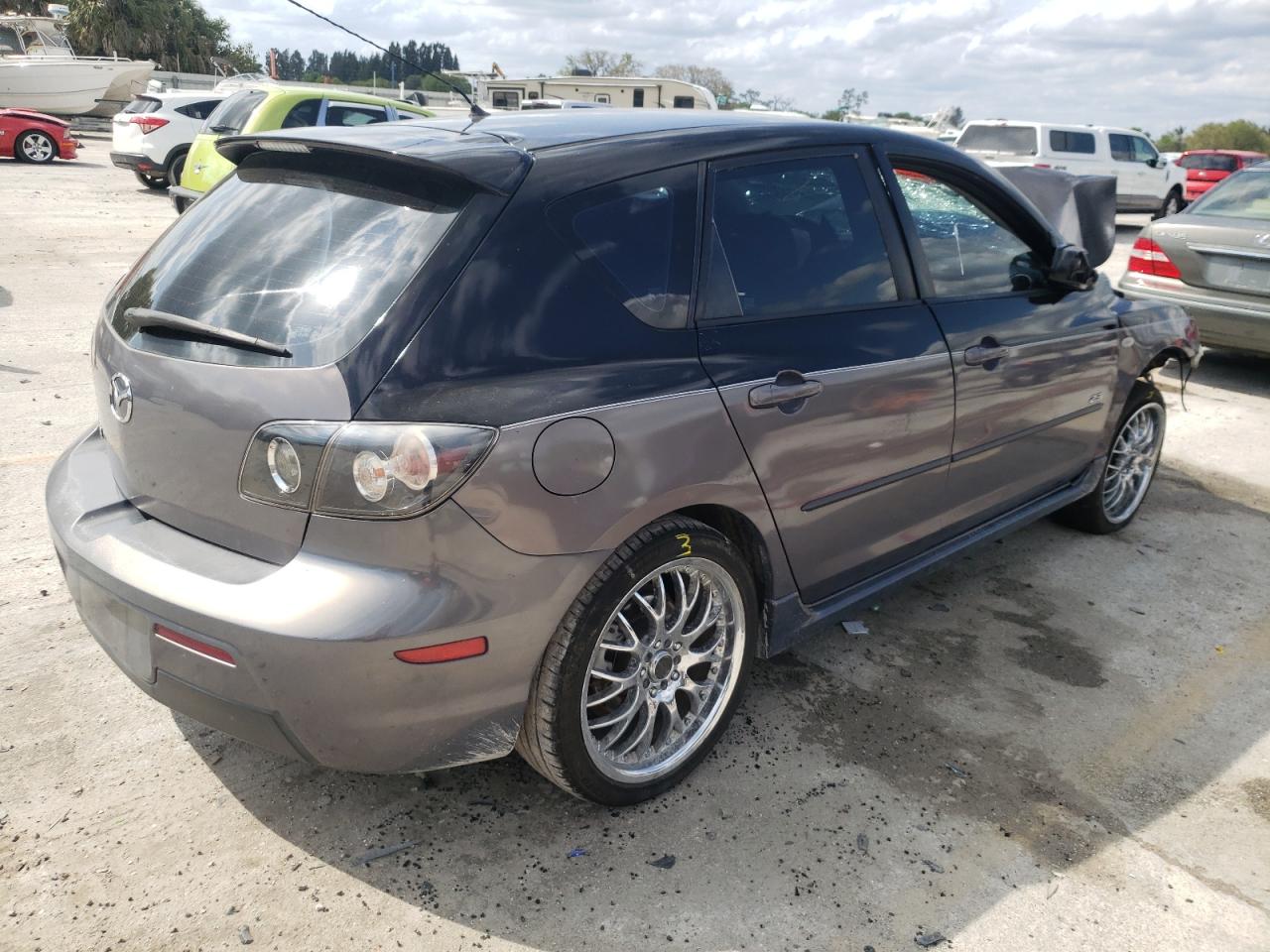 Photo 4 from auction – 2008 MAZDA 3 HATCHBAC with VIN JM1BK344881777713