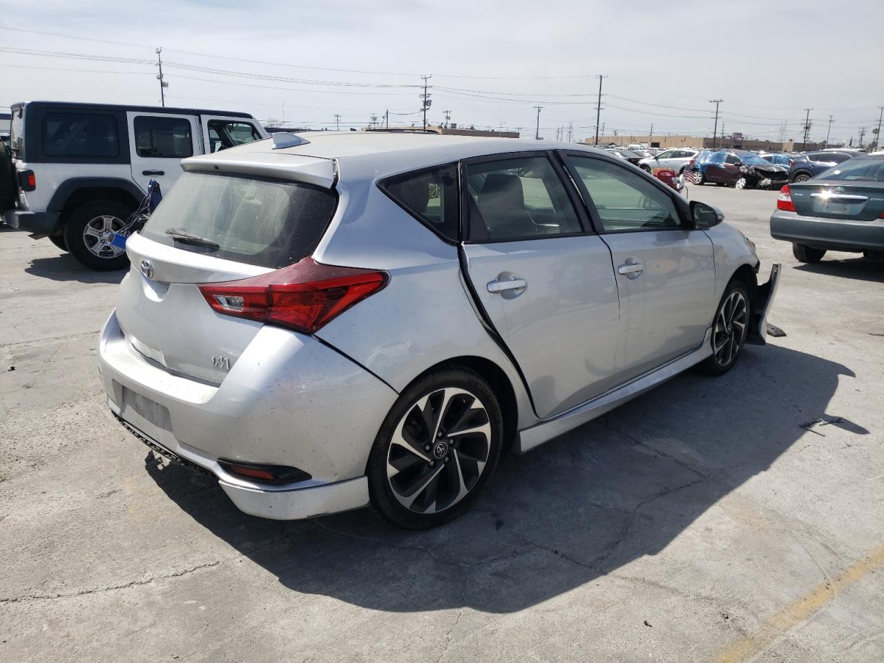Photo 4 from auction – 2017 TOYOTA COROLLA IM with VIN JTNKARJE2HJ536941