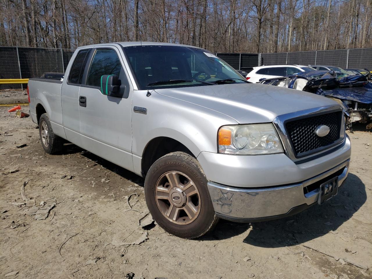 Photo 9 from auction – 2007 FORD F150 with VIN 1FTRX12W37FB08744