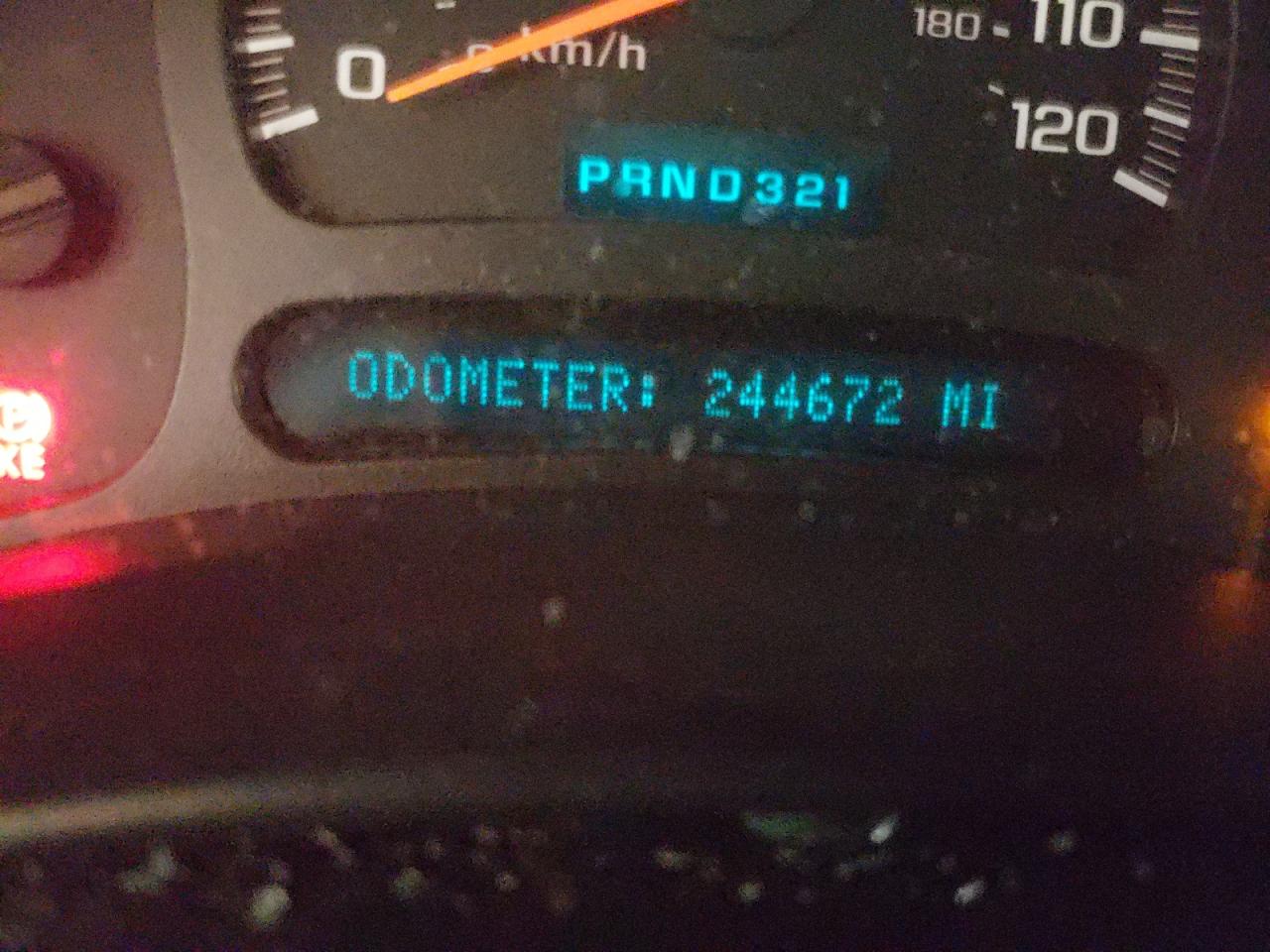 Photo 8 from auction – 2004 CHEVROLET SILVERADO with VIN 2GCEK19T841237302