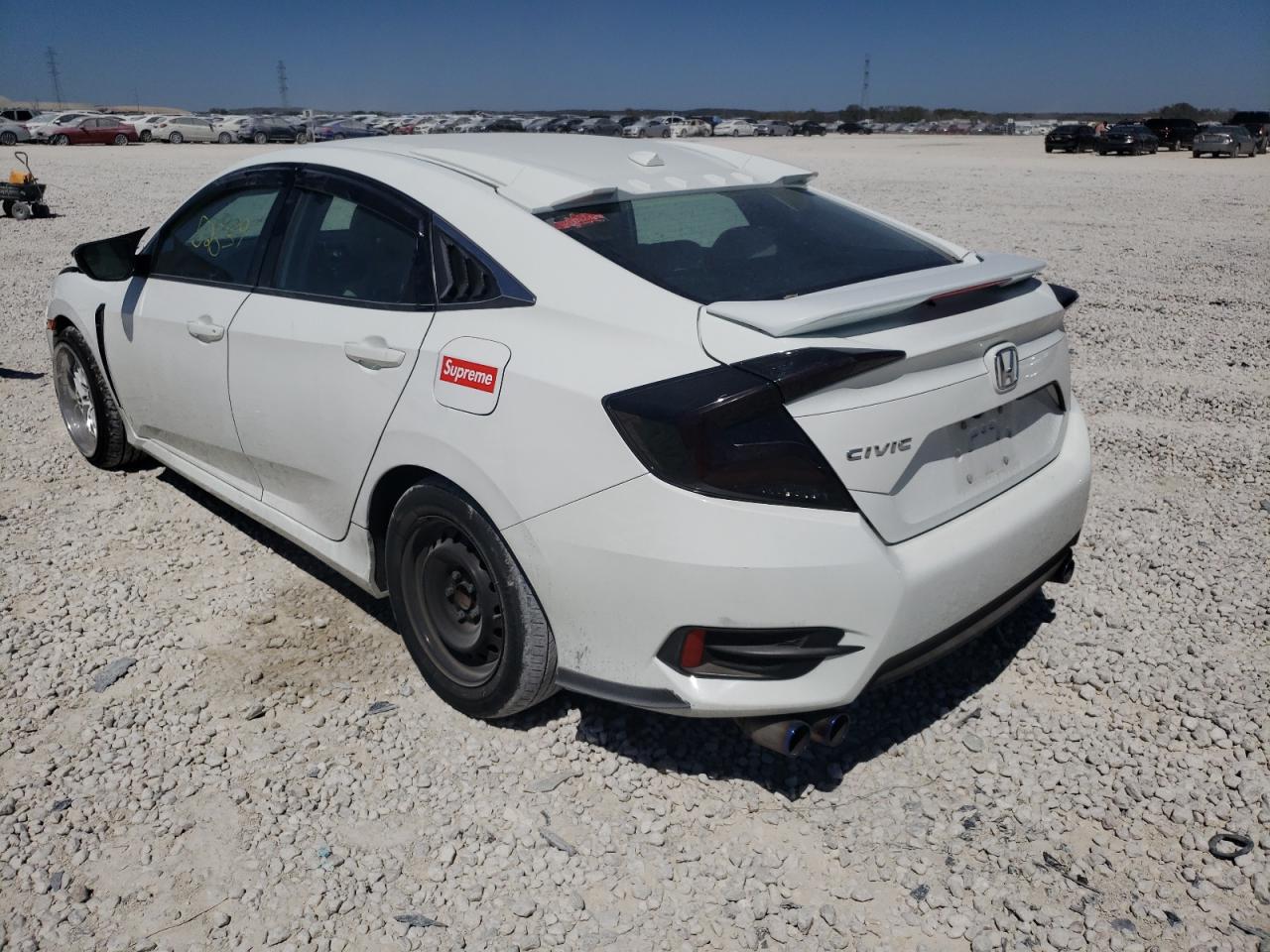 Photo 3 from auction – 2017 HONDA CIVIC LX with VIN 19XFC2F57HE005120