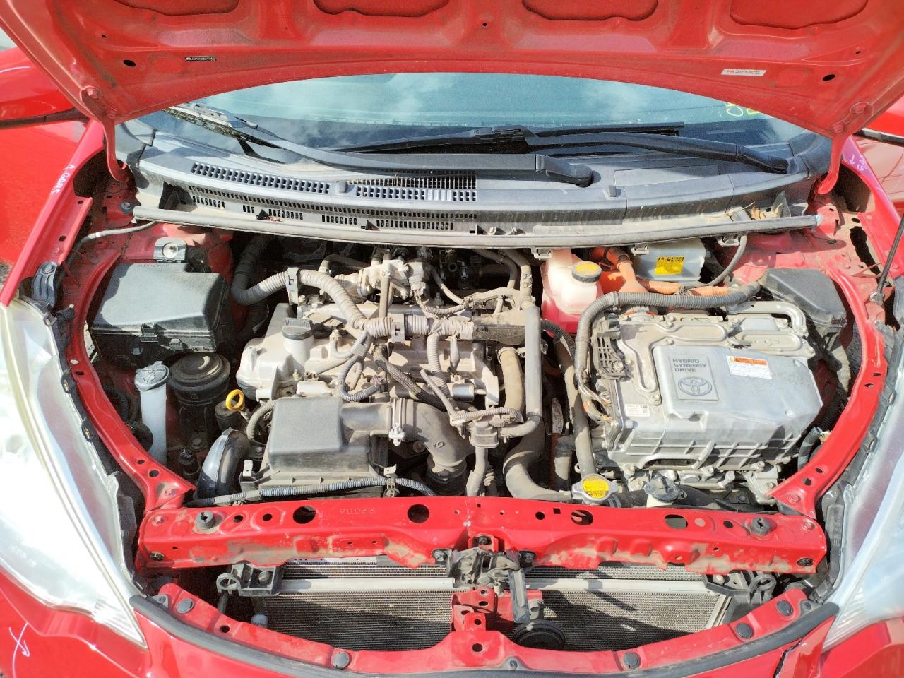 Photo 7 from auction – 2013 TOYOTA PRIUS C with VIN JTDKDTB33D1536639