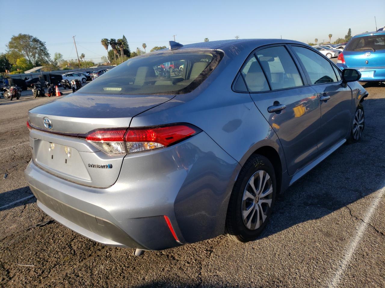 Photo 4 from auction – 2020 TOYOTA COROLLA LE with VIN JTDEBRBE6LJ017087