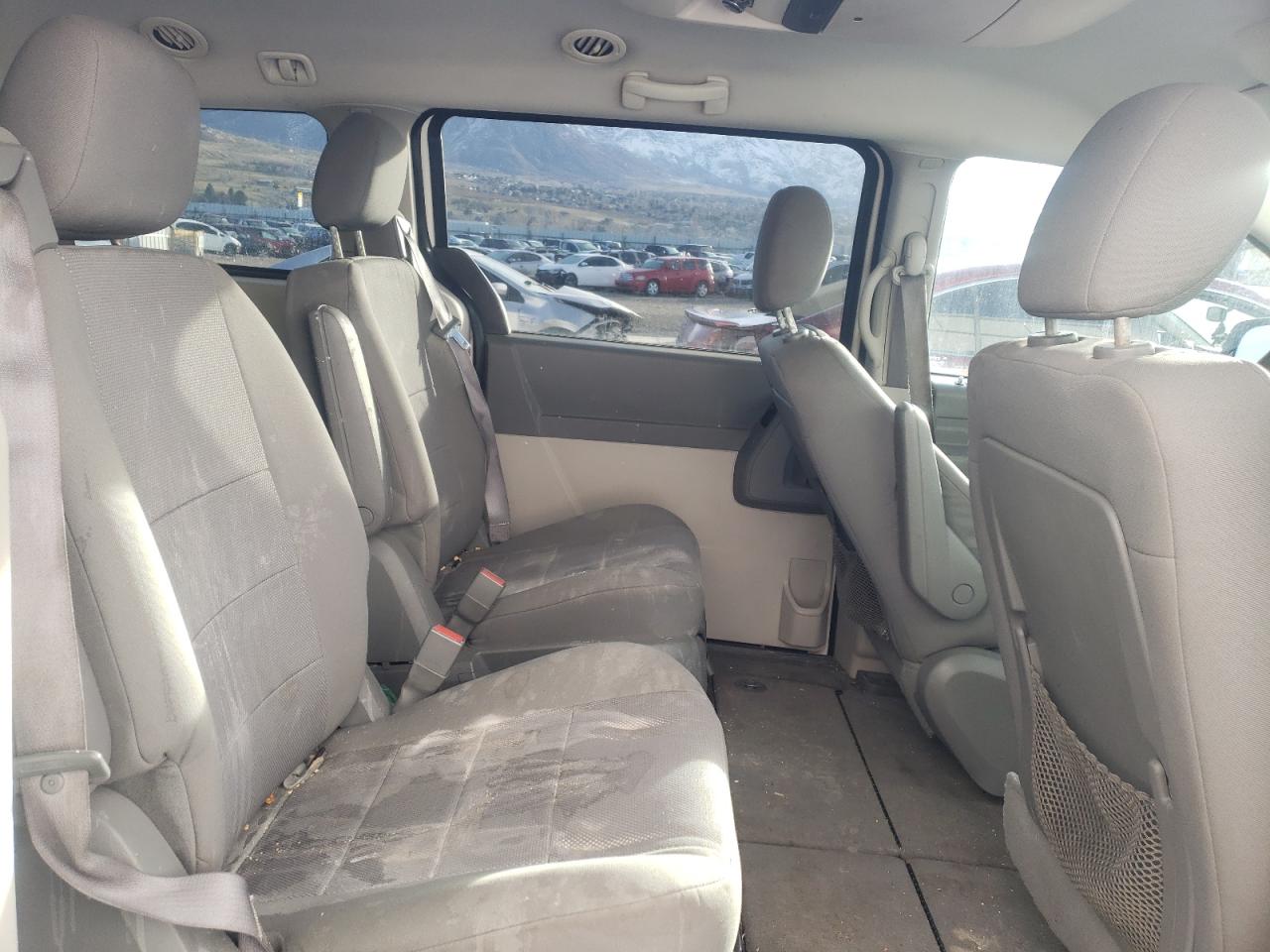 Photo 6 from auction – 2009 DODGE GRAND CARA with VIN 2D8HN44E09R573986