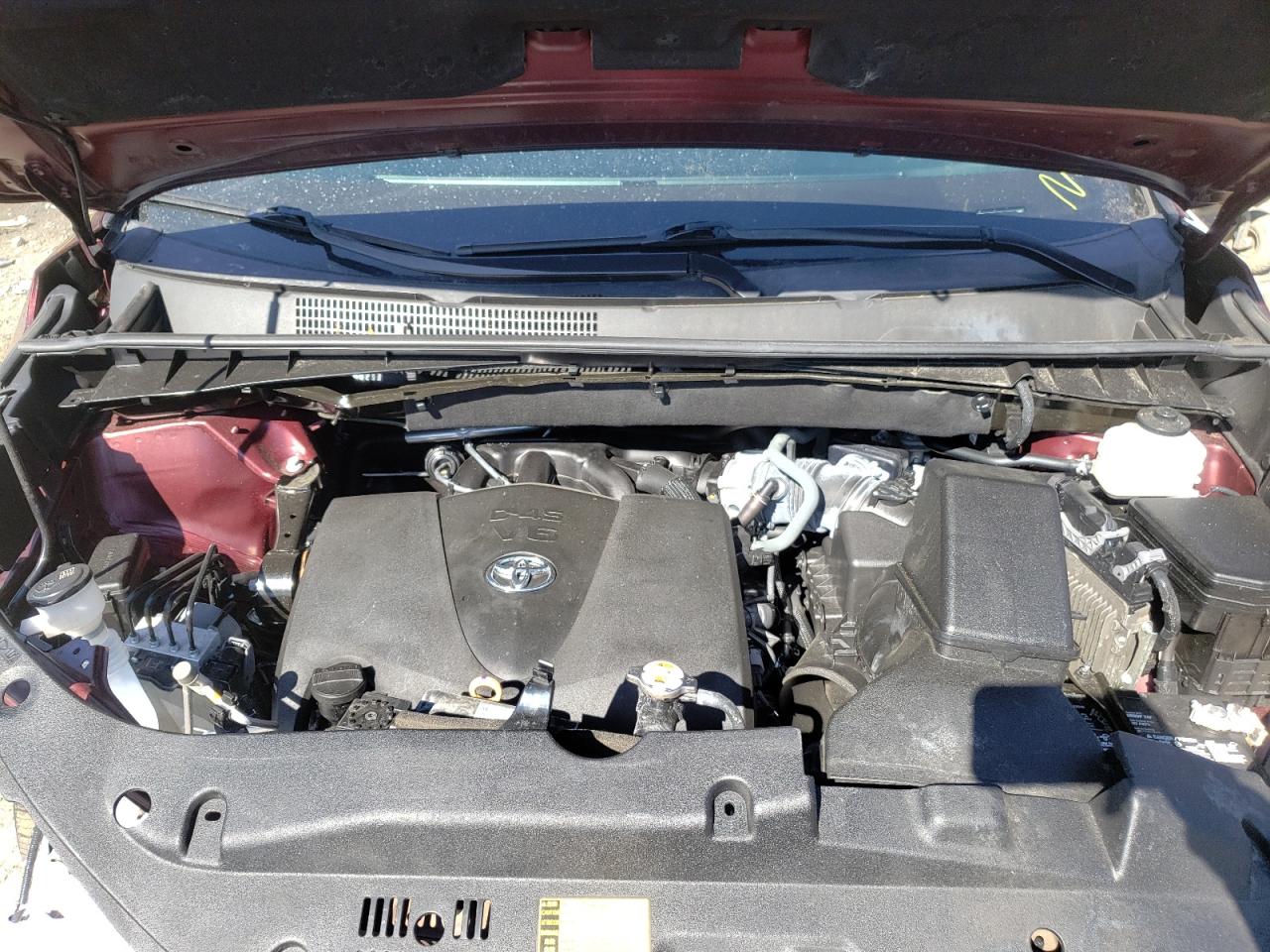 Photo 7 from auction – 2019 TOYOTA HIGHLANDER with VIN 5TDBZRFH2KS983554