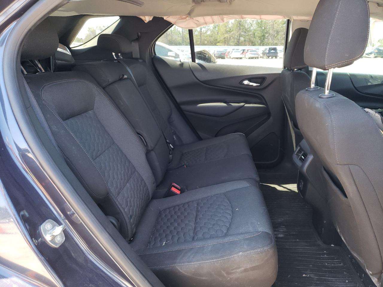 Photo 6 from auction – 2019 CHEVROLET EQUINOX LT with VIN 3GNAXKEVXKL312842