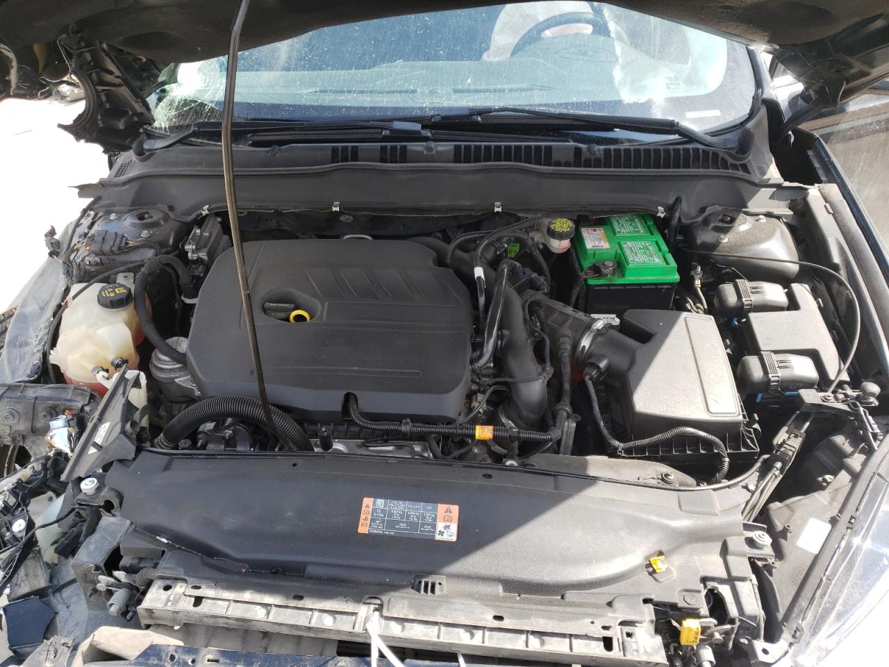 Photo 7 from auction – 2016 FORD FUSION SE with VIN 3FA6P0HD1GR143441